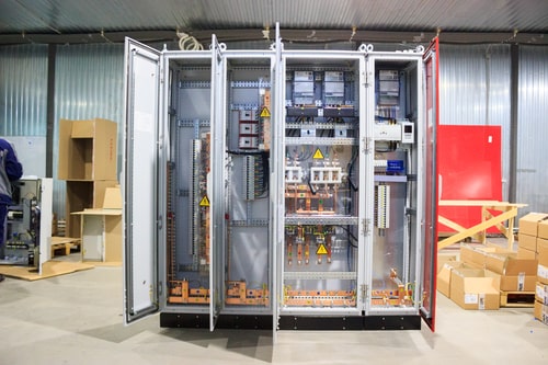 grsch-630-legrand-2.jpg